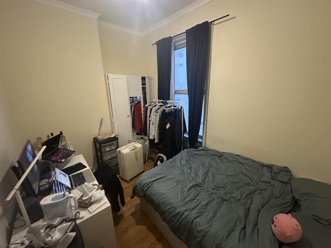 Master Bedroom in W6 7LR, 7 min to Hammersmith STA Main Photo