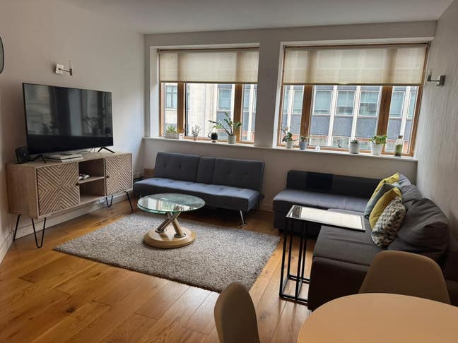 Stylish Apartment in the Heart of Leeds Main Photo