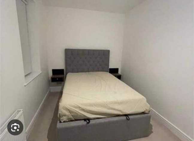 Single room in a 3 bedroom house  Main Photo
