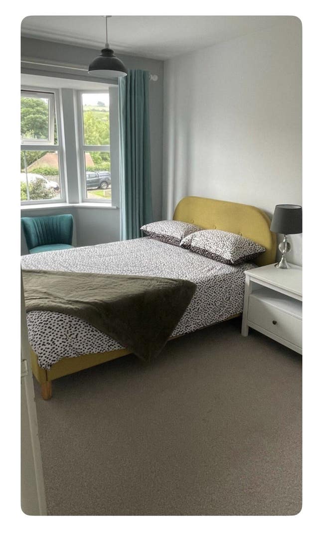 Double Room short term accommodation  Main Photo
