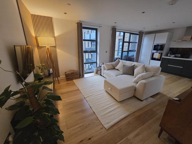 Entire flat for short term let, near London Bridge Main Photo