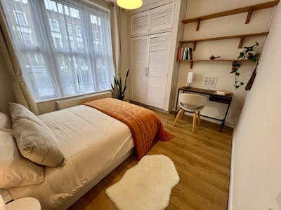 Cosy double room in Chalk Farm Main Photo