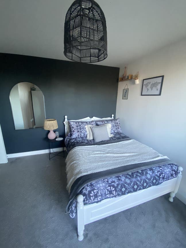 Double room available - bishy road area  Main Photo