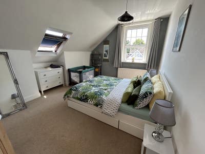Spacious Dbl room in Cosy flat share  Main Photo