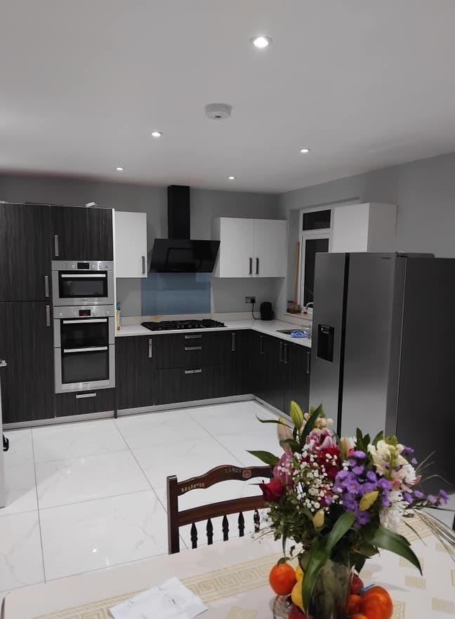 Double room newly Refurbished house Main Photo