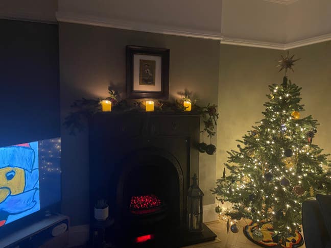 Fully furnished room in  Main Photo