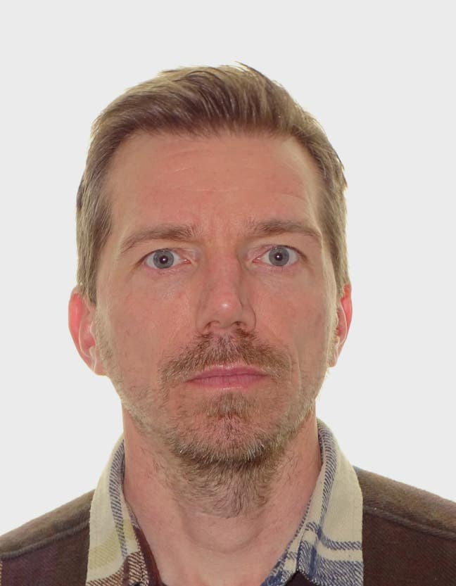 Looking for a room to rent Main Photo