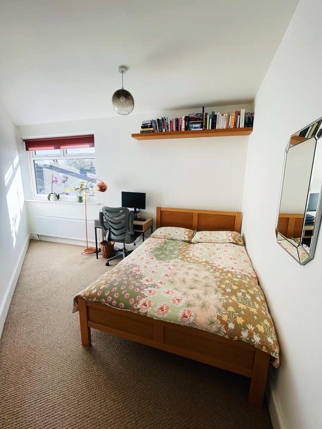 Double bedroom in East Dulwich  Main Photo