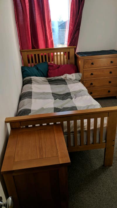 Bright warm single room in Haverhill cul-de-sac.  Main Photo