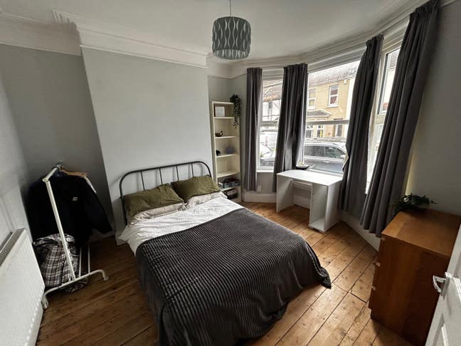 Double bedroom in Horfield  Main Photo