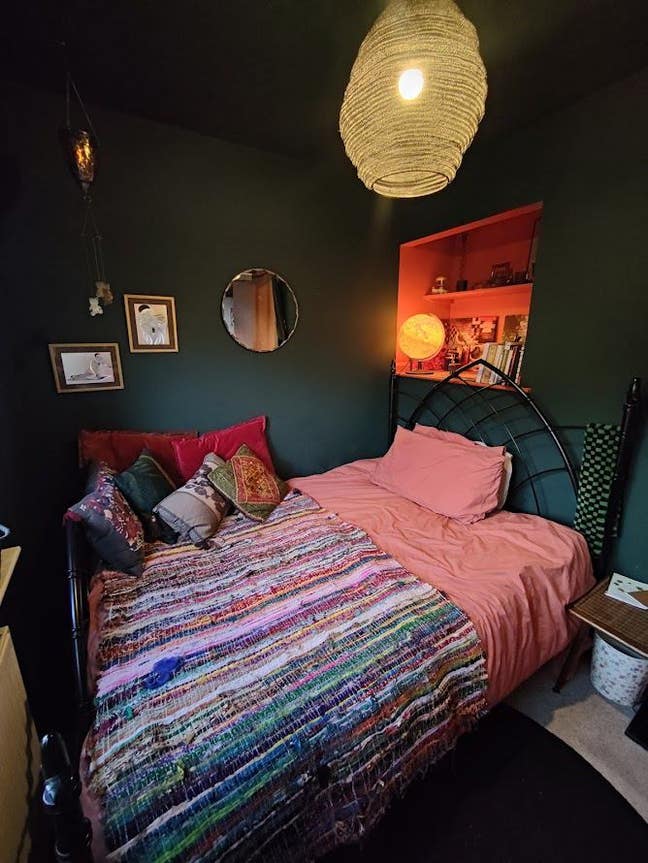Spare bedrooom, open to negotiating terms Main Photo