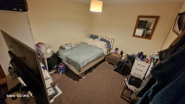 Single Room - All Bills Included Main Photo