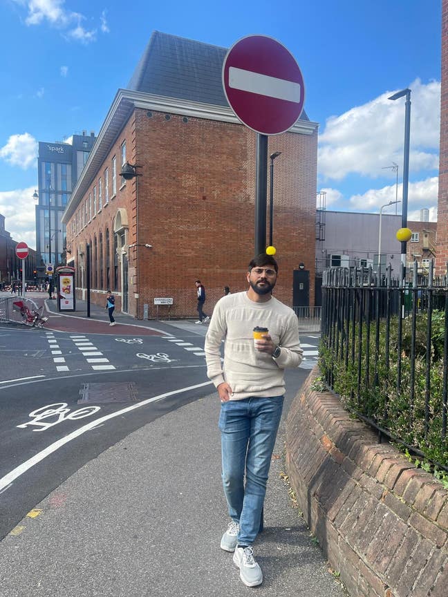 Looking for flatmate Main Photo