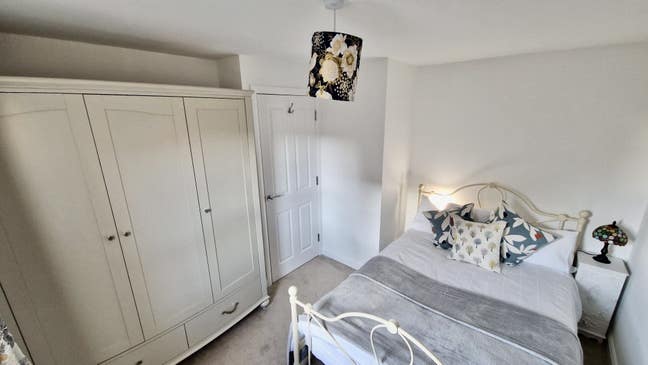 Double Room Available in New Build Home  Main Photo