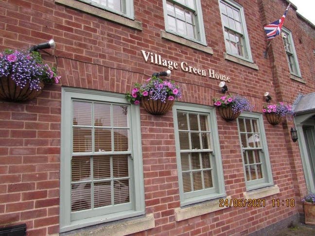 Serviced  Ensuite Rooms Main Photo