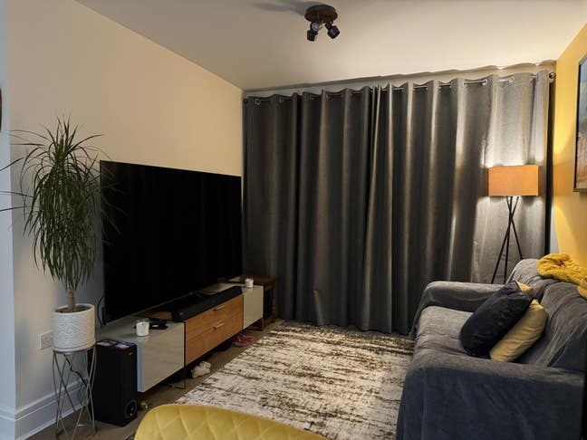 Modern ensuite double bills incl. Apperley Bridge Main Photo
