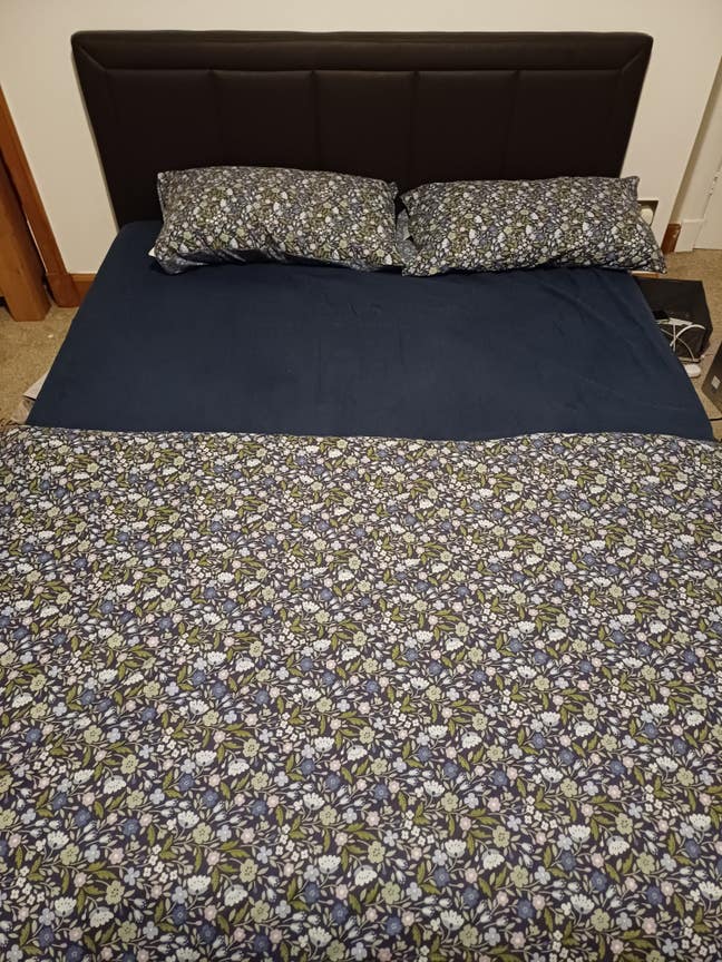 Lookin for a female flatmate Main Photo