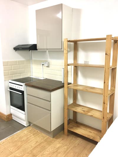 Studio Flat Main Photo