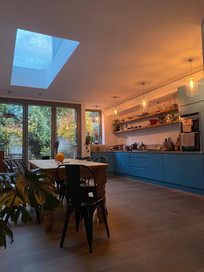 Lovely double room in stoke newington Main Photo