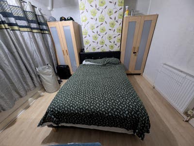 Double room available in Tipton Main Photo