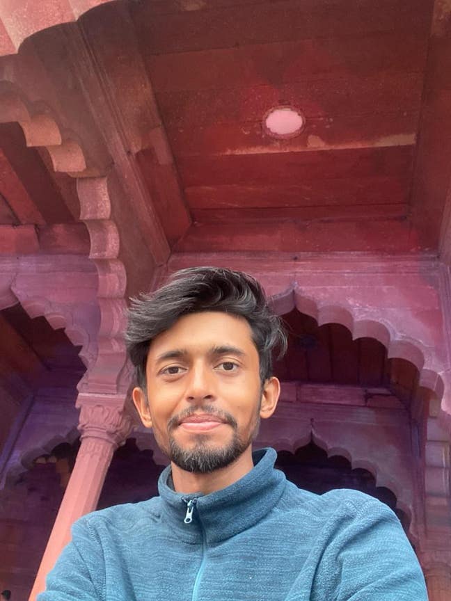 I am a male student aged 25. I am looking for... Main Photo