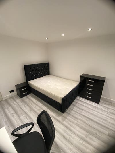 Available Now! Double  Room  in  Brick Lane E1  Main Photo