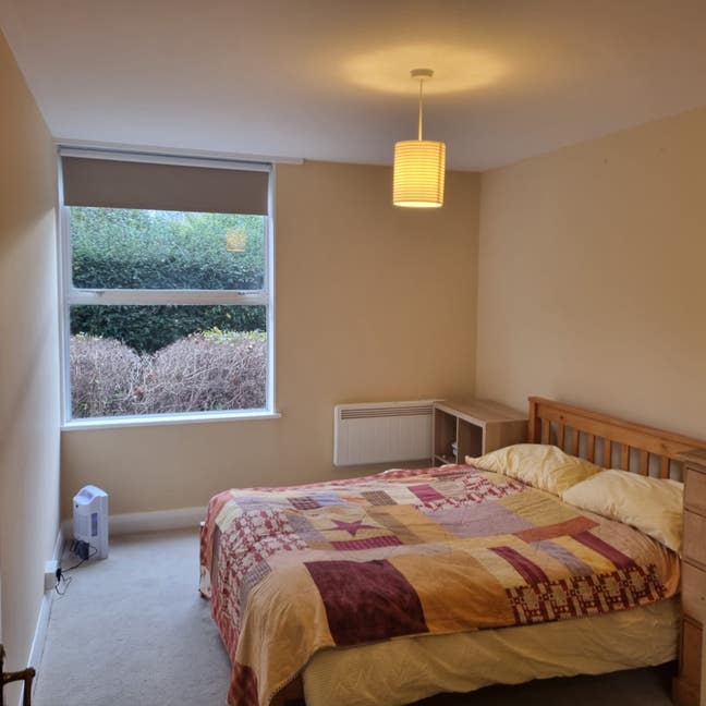Ensuite Double Bedroom  Main Photo