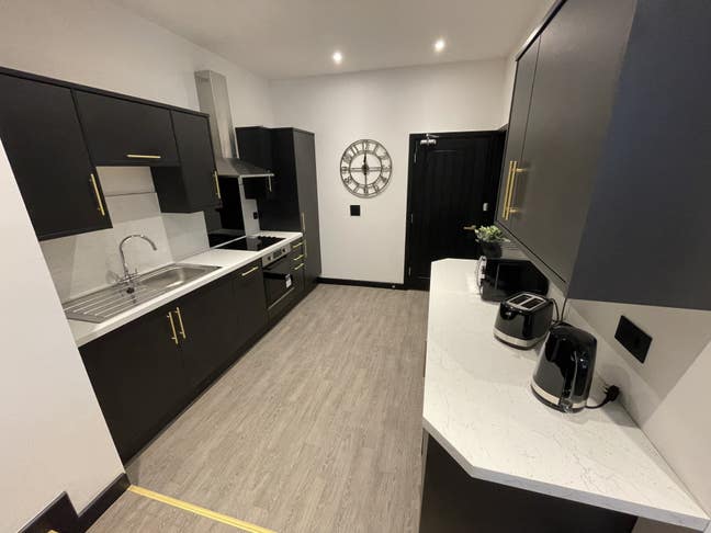 Luxury Double Bedrooms to Rent Main Photo