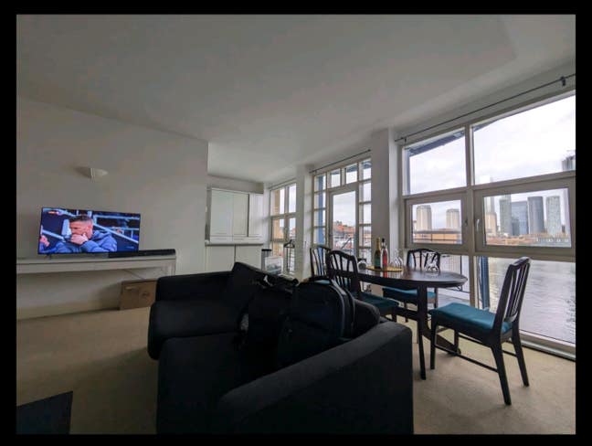 🏠 Tenancy Takeover Canary Wharf Main Photo