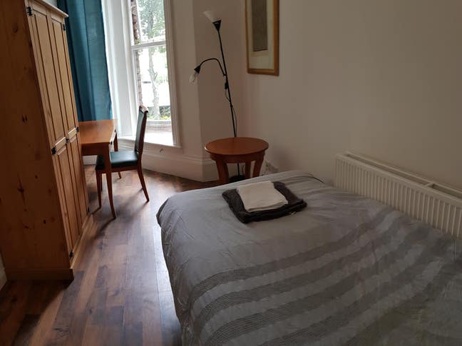 Budget Single Room | Sefton Park Main Photo