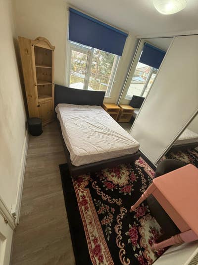 1 Double bedroom available to rent in feltham Main Photo