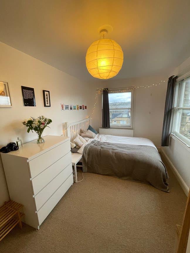 &pound;600 Bills included Room for Sublet Kentish Town Main Photo