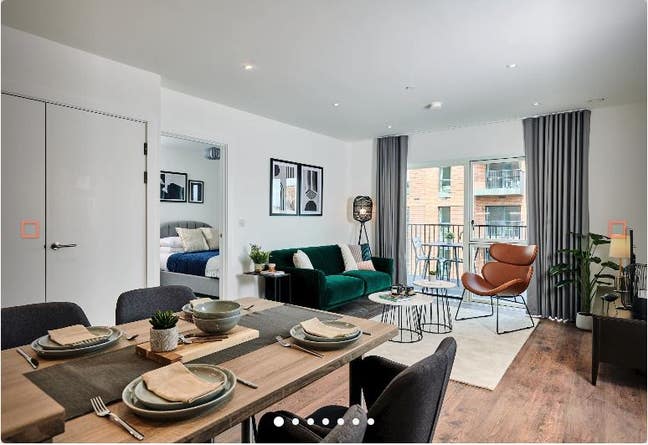 Seeking Flatmate- Luxury Duplex 2-Bed apartment Main Photo