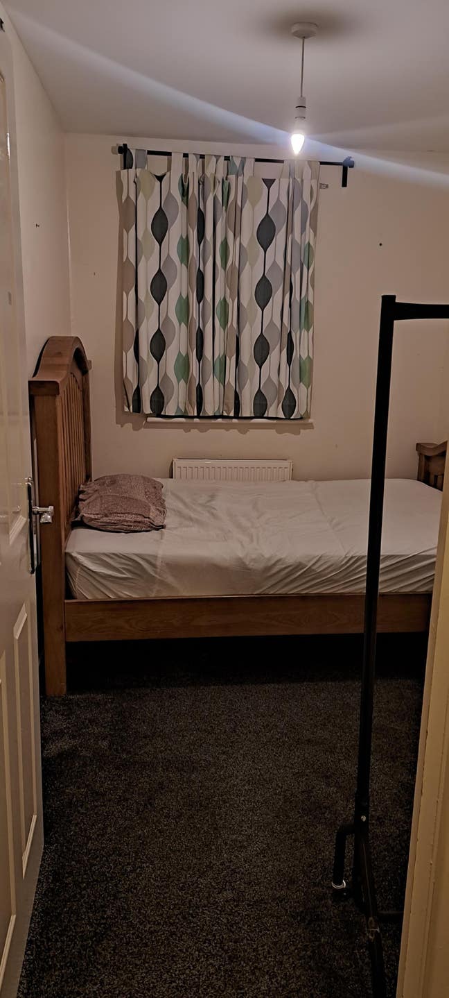 Ensuite Large Double Room to Rent@MK8 Grange Farm Main Photo