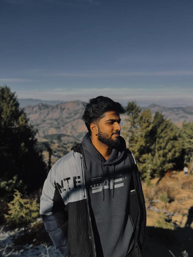 Student Male seeks a single or double room Main Photo