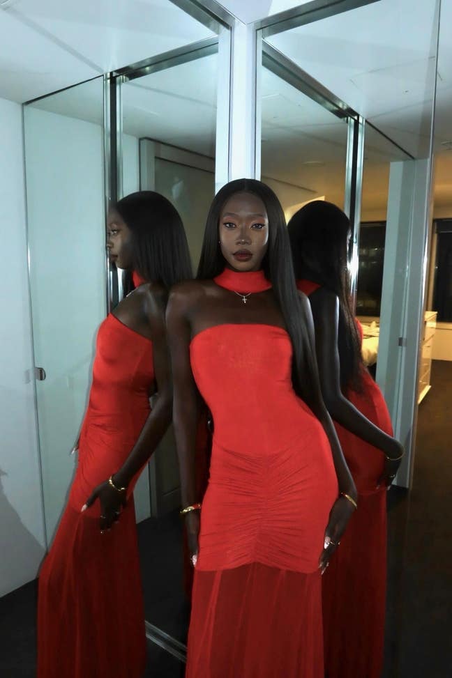 Looking for a room  Main Photo