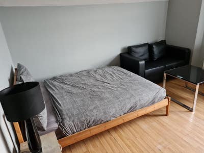 Double Bedroom With Bills Included Main Photo