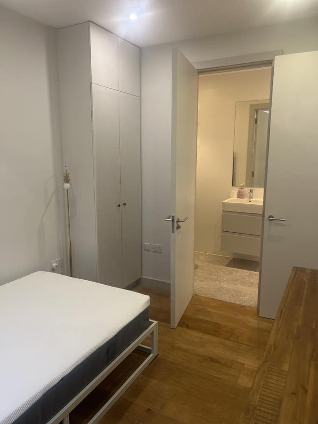 (Short Term) Room w/ En Suite in Tufnell Park N19 Main Photo