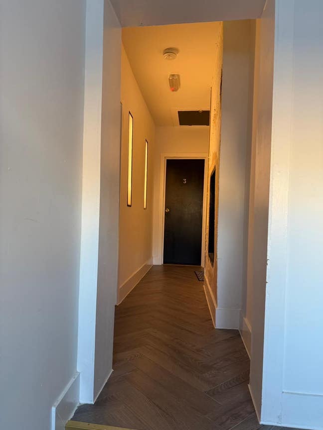 Newly Refurbished house on Mill road En- suite  Main Photo