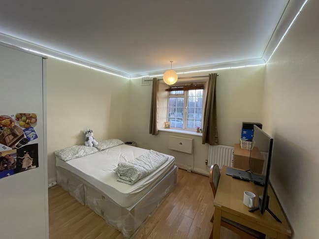 ASAP 1 double room available  Main Photo