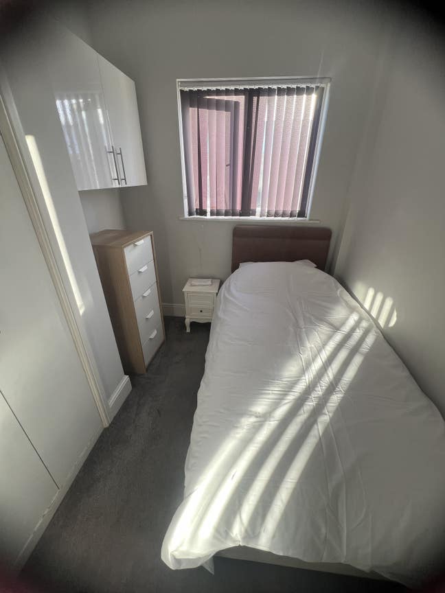 ⛺️S11 Single room £395 inc bills 6/7/25 Main Photo