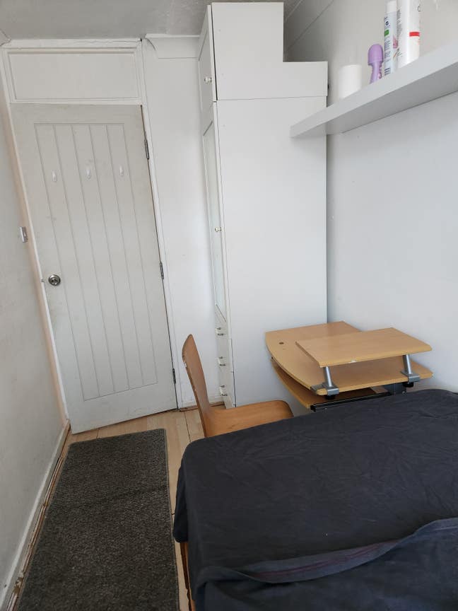 Small room in Newham close transport links Main Photo