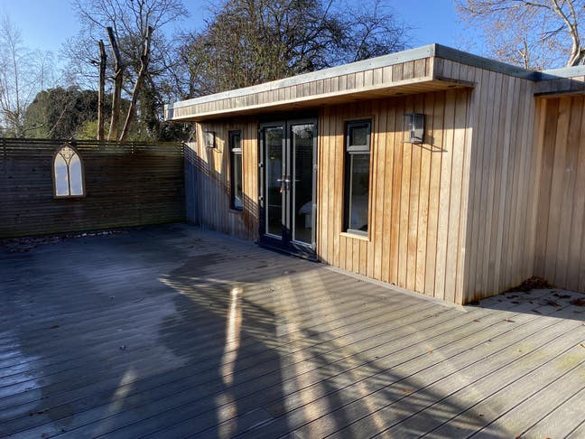 Self contained studio/annex Mon/Fri Main Photo