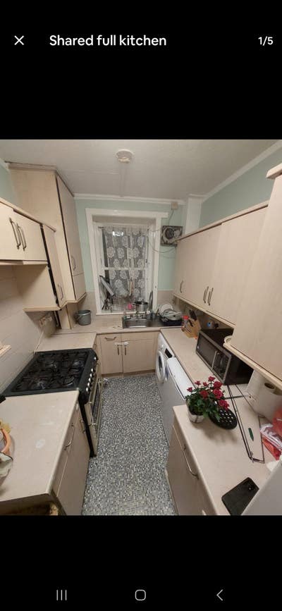 Spacious Double room GF flat EH8 &pound;450pppm Main Photo