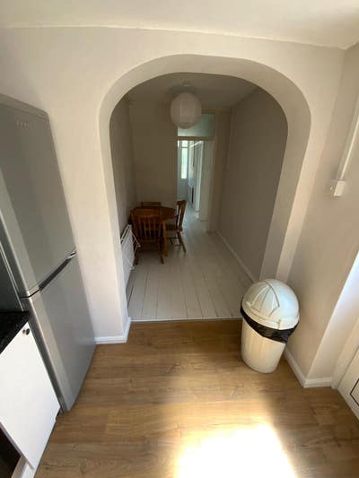 1 fully furnished double room available  Main Photo