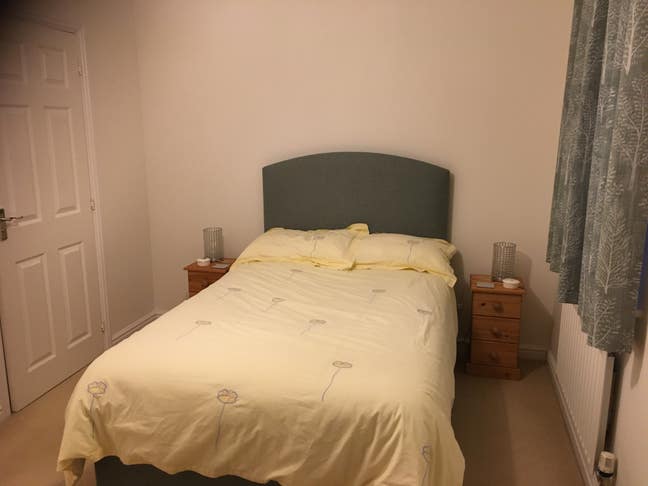 Double bedroom self contained with en-suite Main Photo