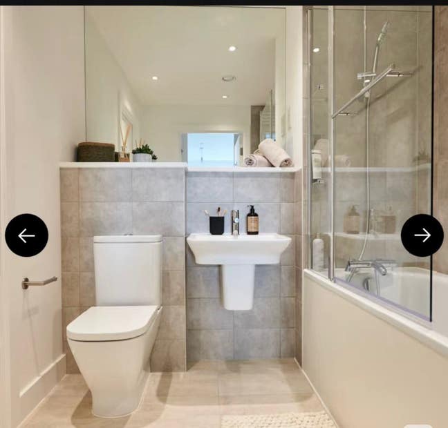 Cosy en-suite bedroom near barking station Main Photo