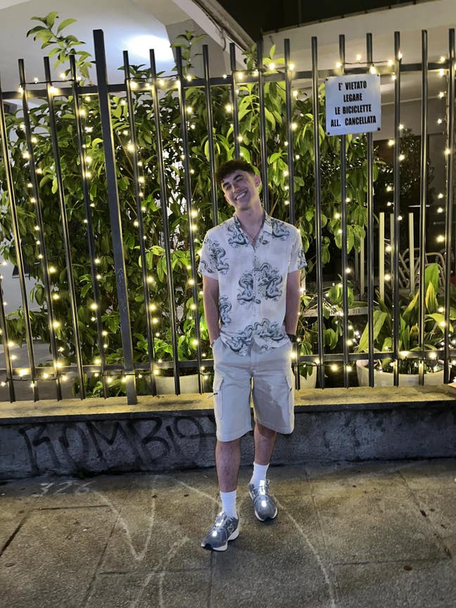 Looking for double room Main Photo