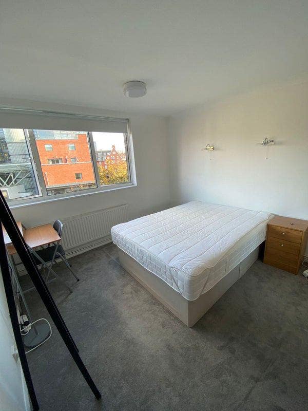 VICTORIA||Gorgeous Room|Modern flat|Belgravia Main Photo