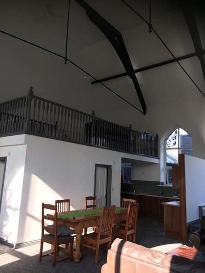 Room to let in converted church Main Photo